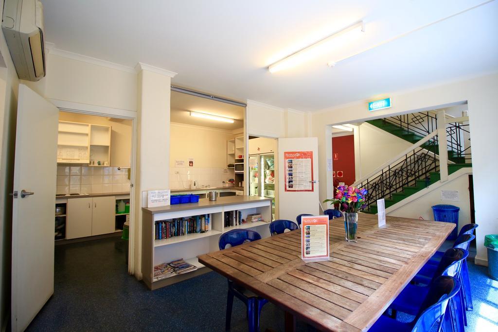 The Guest House Adelaide Bagian luar foto