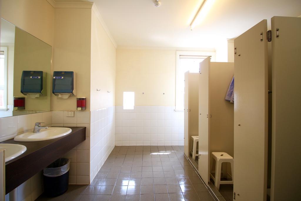 The Guest House Adelaide Bagian luar foto