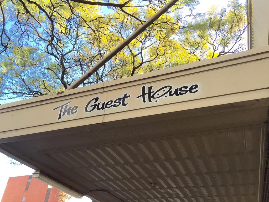The Guest House Adelaide Bagian luar foto