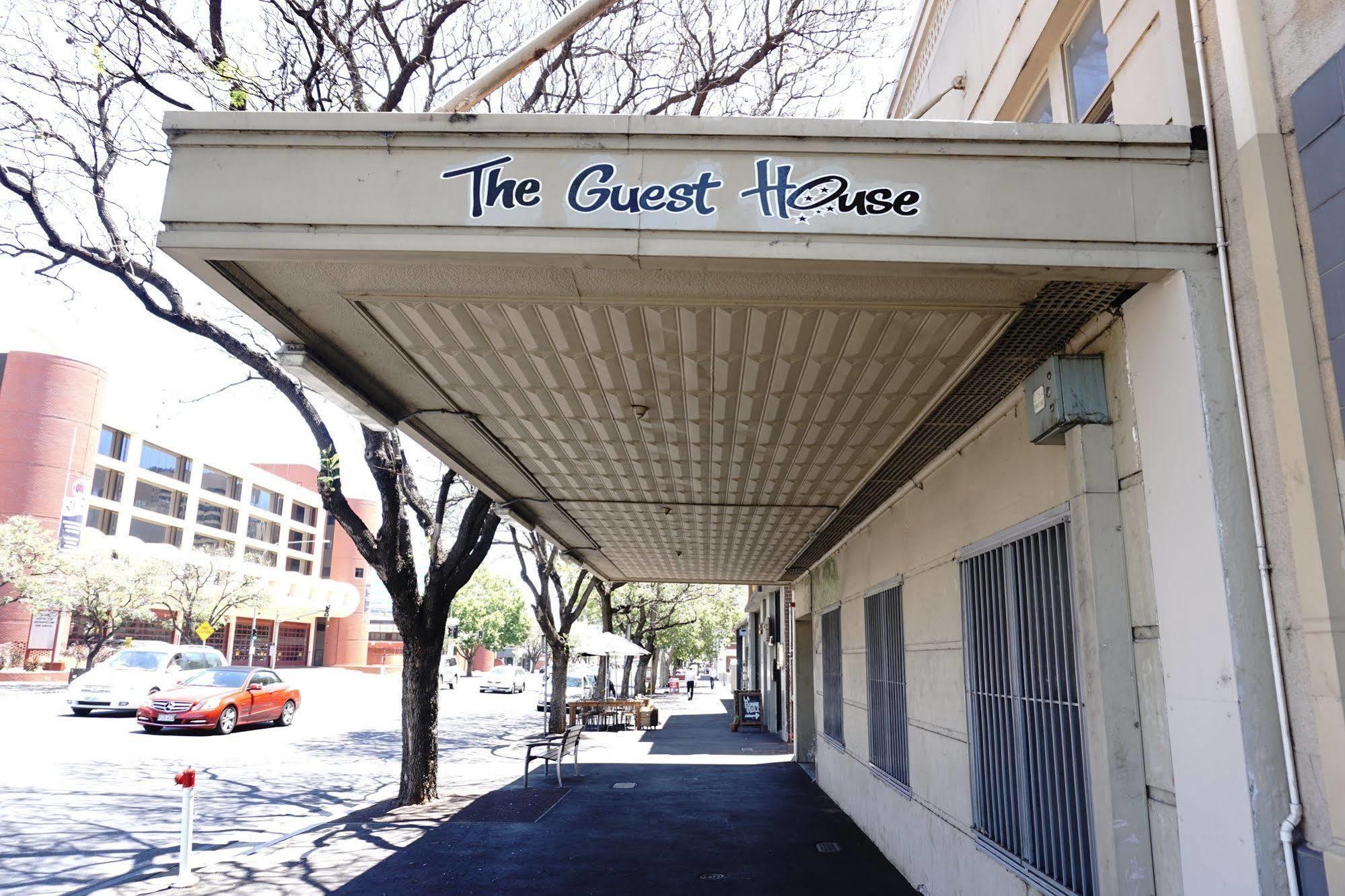 The Guest House Adelaide Bagian luar foto