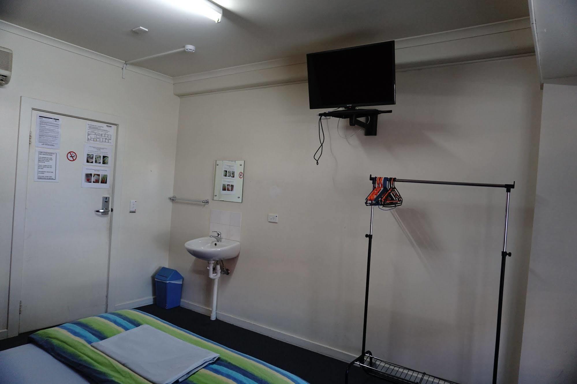 The Guest House Adelaide Bagian luar foto