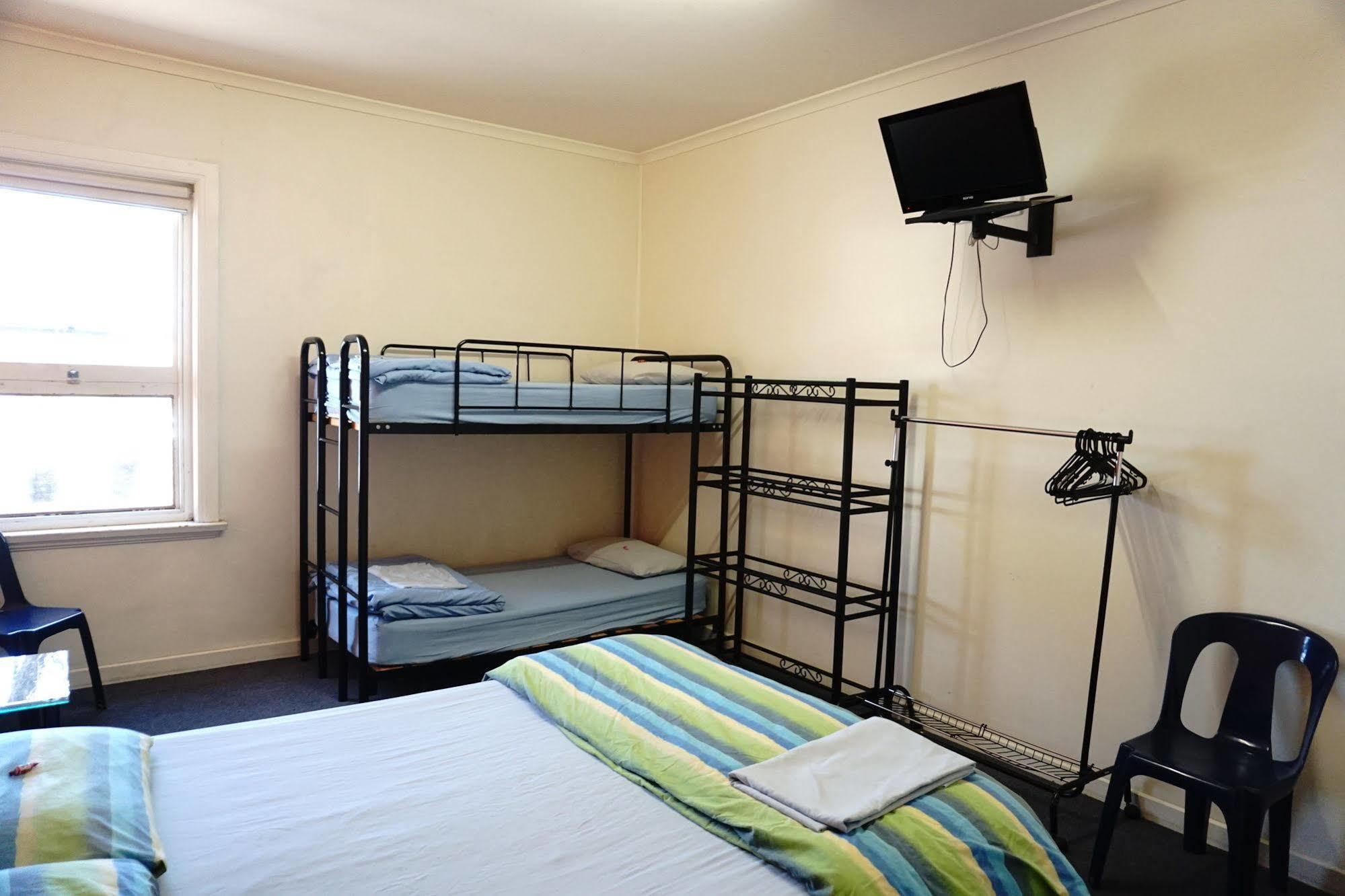 The Guest House Adelaide Bagian luar foto