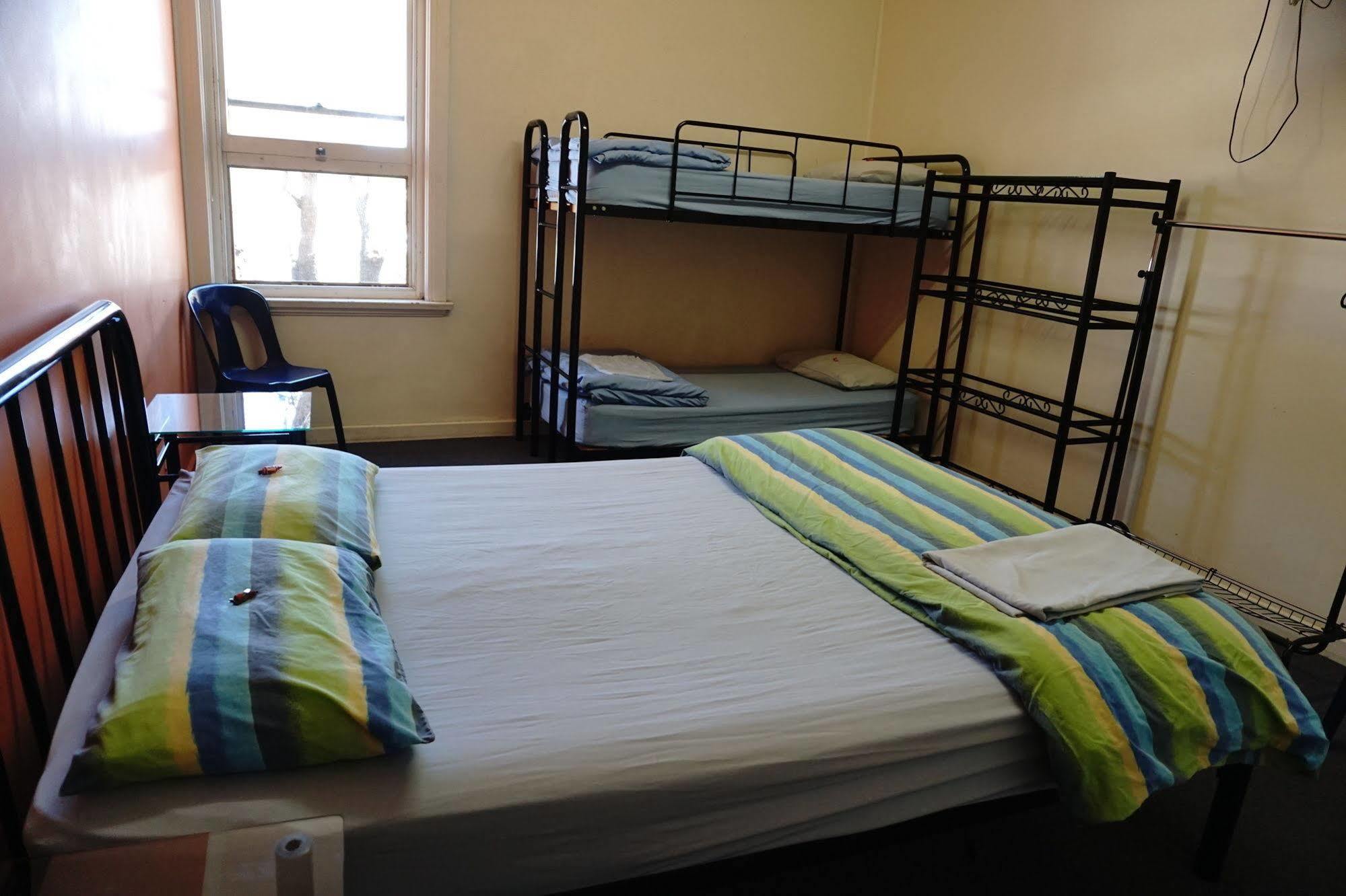 The Guest House Adelaide Bagian luar foto