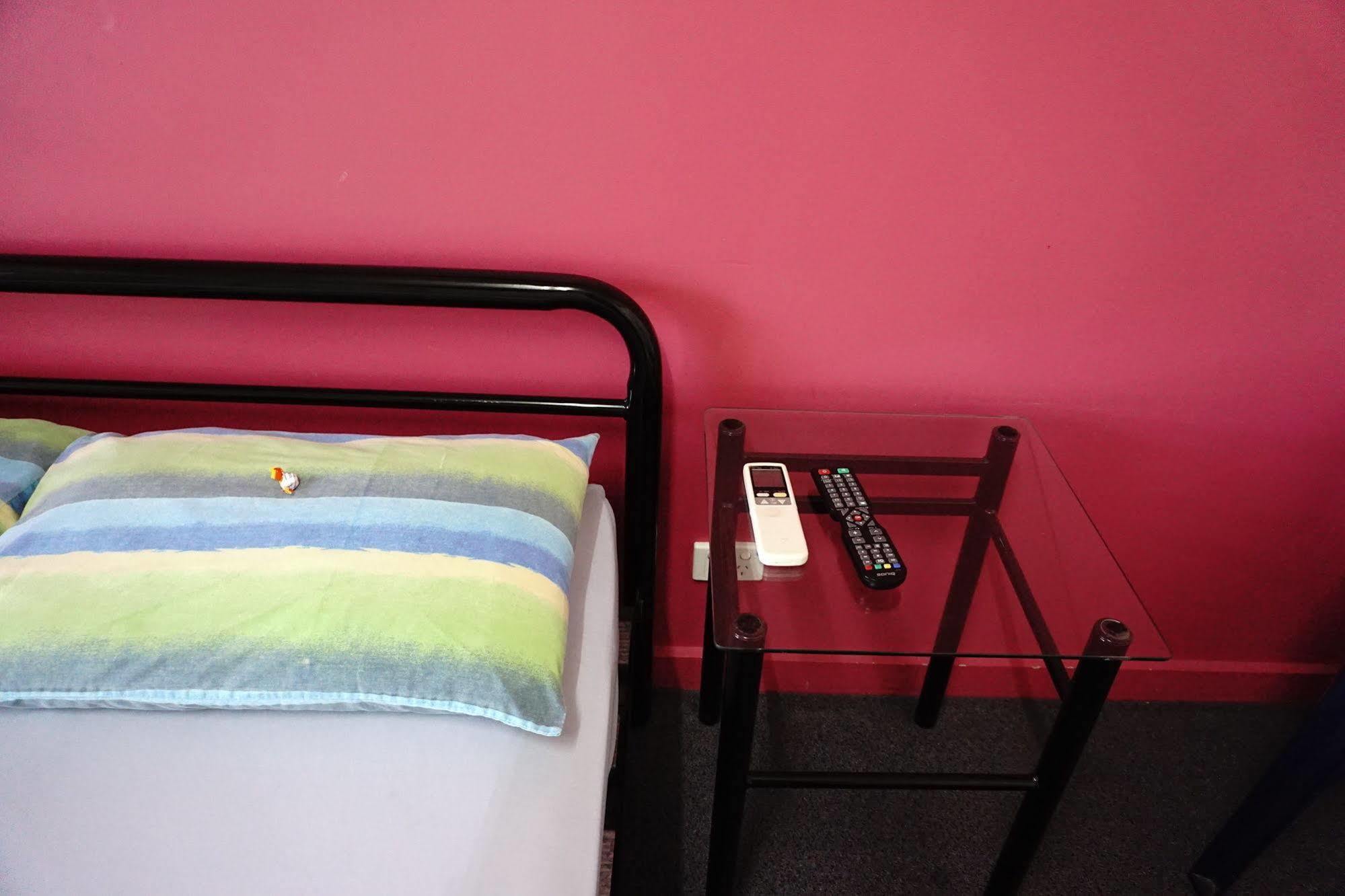The Guest House Adelaide Bagian luar foto