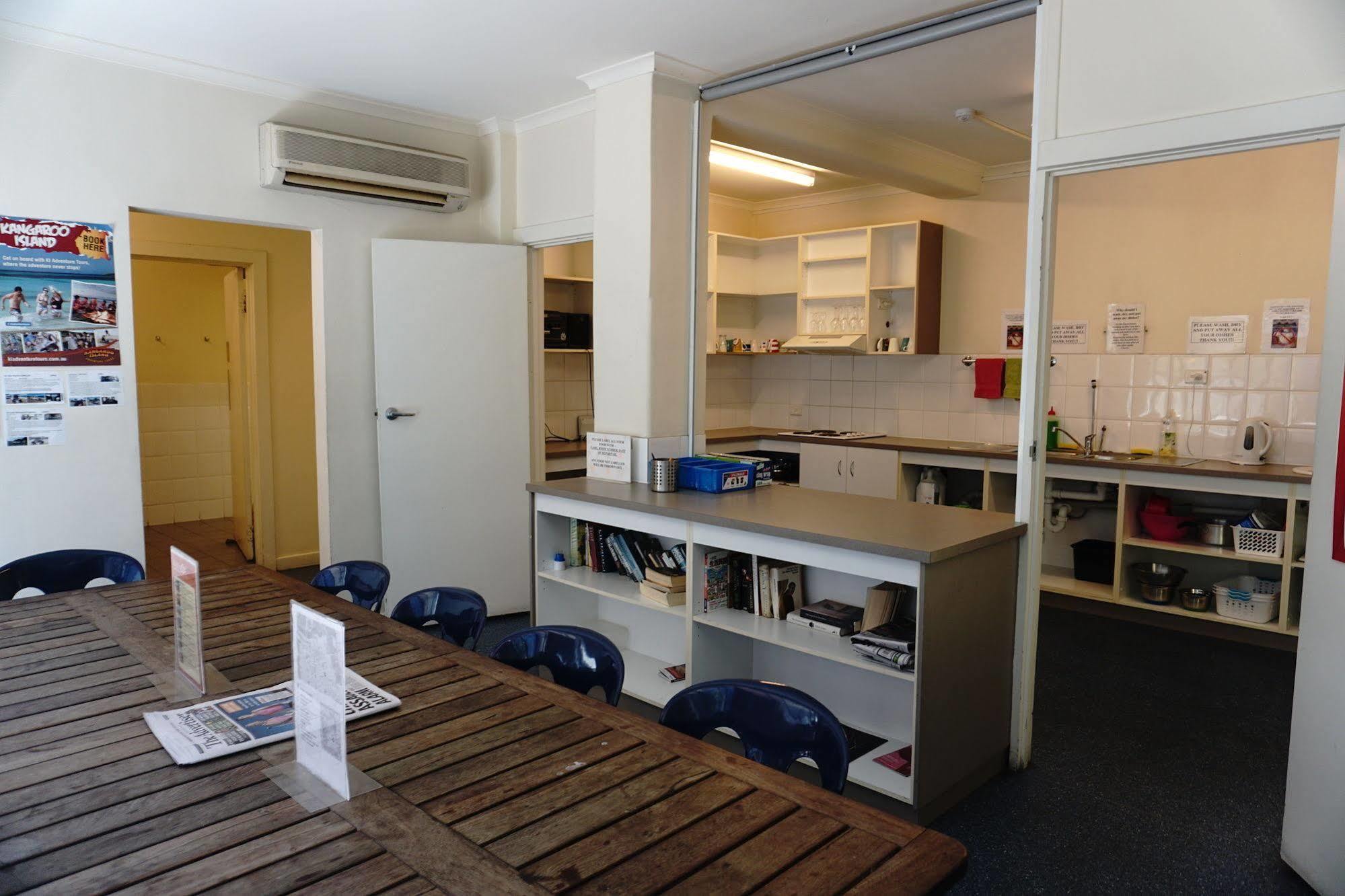 The Guest House Adelaide Bagian luar foto